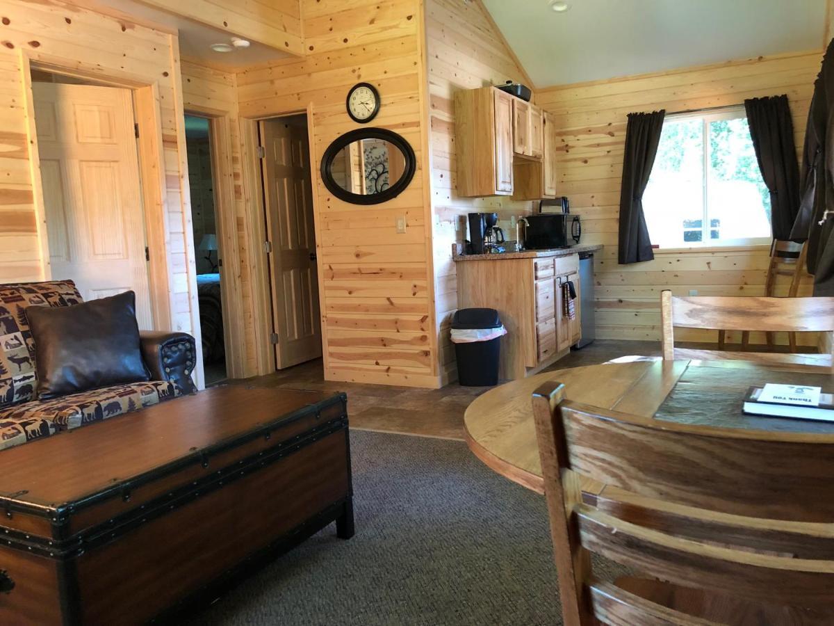 Susitna River Lodging, Backwoods Cabins Talkeetna Εξωτερικό φωτογραφία